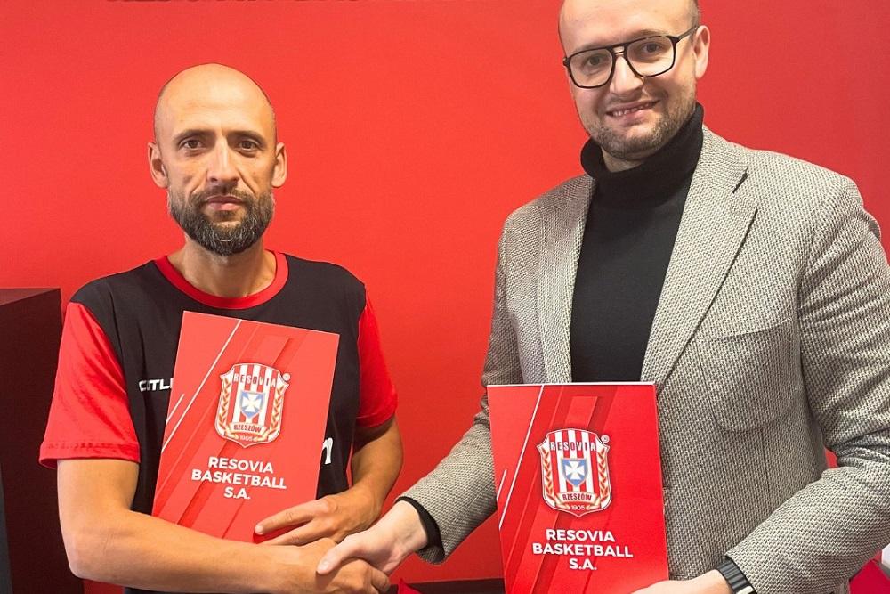 Kamil Piechucki w przeszłości był trenerem Miasta Szkła Krosno w Polskiej Lidze Koszykówki! (fot. Resovia)
