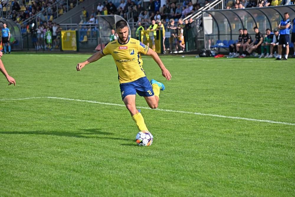Kamil Rozmus zostaje w Avii Świdnik na sezon 2025/26! (fot. Avia Świdnik)