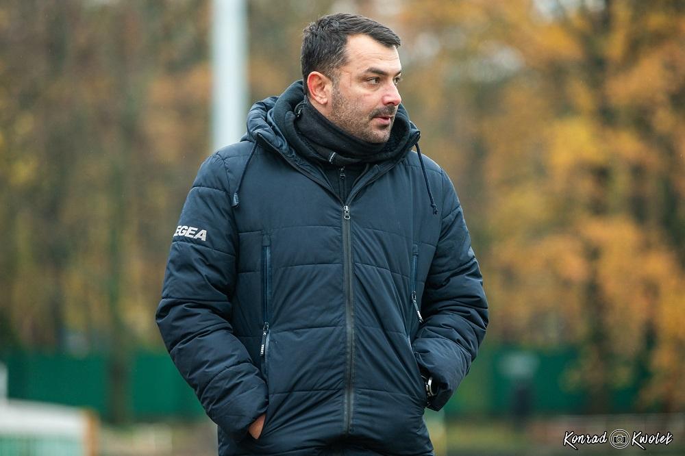 Kamil Witkowski uważa, że hejt na jego osobę jeszcze bardziej nakręca go do pracy! (fot. Konrad Kwolek)