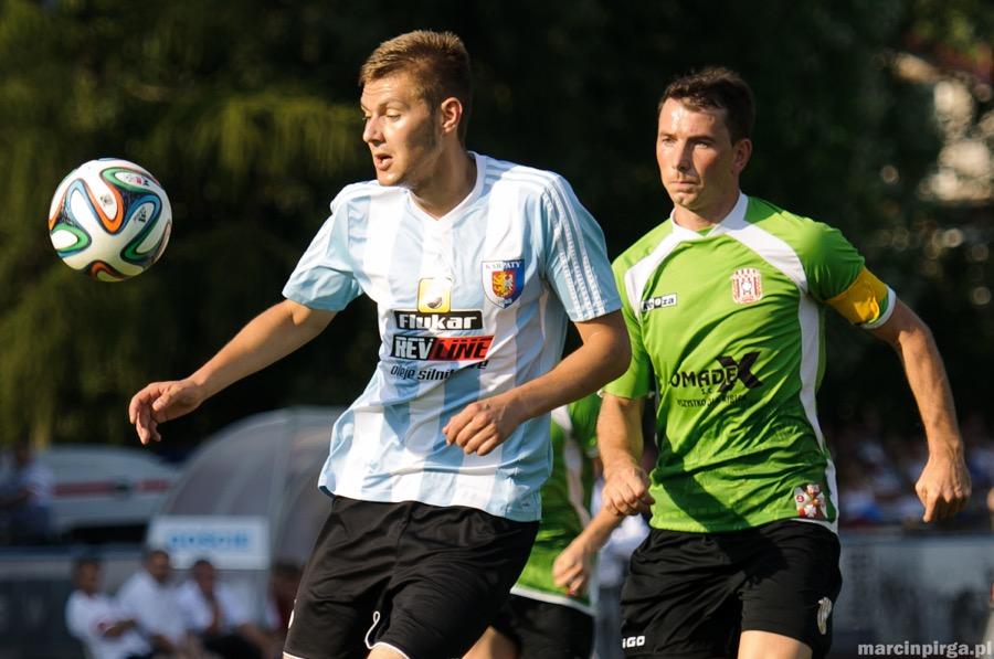 Łukasz Krzysztoń (z lewej) wzmocnił JKS Jarosław (fot. Marcin Pirga)