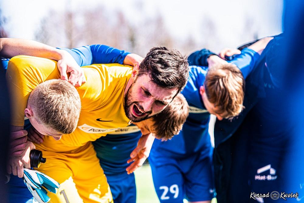 Mecz pomiędzy Karpatami Krosno a JKS-em Jarosław będzie transmitował Podkarpacki ZPN. (fot. Konrad Kwolek)