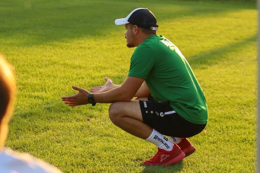 Konrad Bober nie będzie dłużej trenerem Błażowianki Błażowa (fot. Błażowianka Błażowa/facebook)