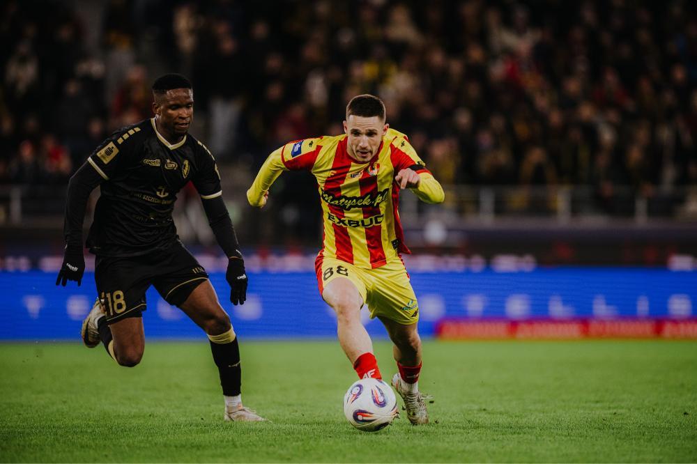 Transmisja meczu Korona Kielce - Arka Gdynia, 22.03.2026 (fot. facebook.com/korona.kielce.oficjalna)