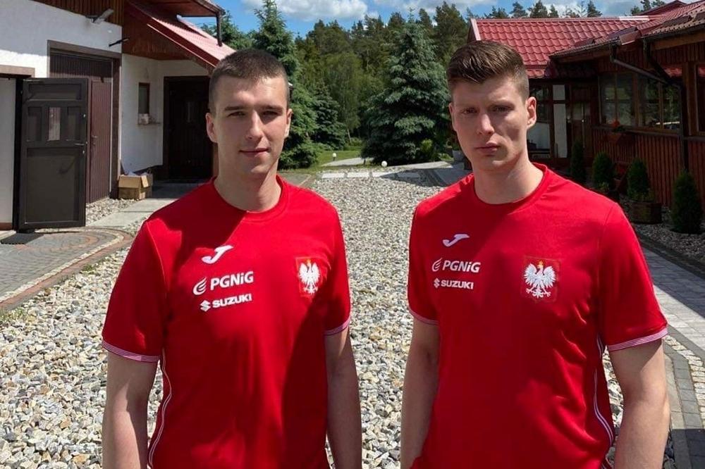 fot. Reprezentacja Polski U-20 (Mikołaj Kotliński po lewej)