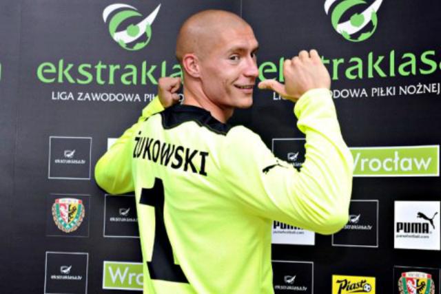 Krzysztof Żukowski był kiedyś zawodnikiem Śląska Wrocław, choć oficjalnego debiutu w Ekstraklasie nie zaliczył (fot. slaskwroclaw.pl)