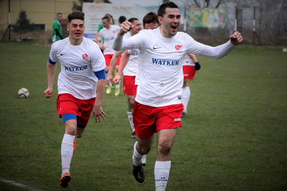 Gracze KS Wiązownica ograli Bukową Jastkowice w meczu 17. kolejki 4 ligi podkarpackiej (fot. Natalia Styś / archiwum)