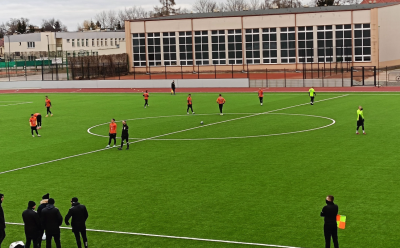 KSZO Ostrowiec Świętokrzyski przegrał z popularnym zespołem (fot: KSZO Ostrowiec Świętokrzyski)