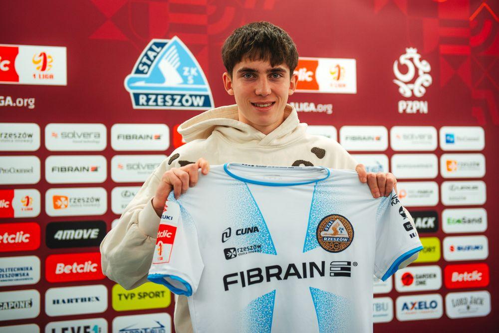 Jakub Kucharski został włączony do kadry pierwszego zespołu Stali Rzeszów (fot. Stal Rzeszów)