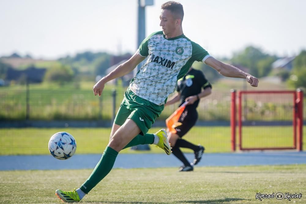 LKS Czeluśnica rozbił Stal Gorzyc 6-2 (fot. Konrad Kwolek / archiwum)