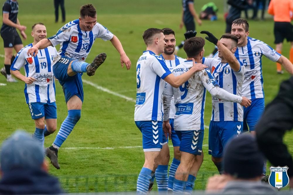 Pogoń-Sokół Lubaczów wygrał ze Stalą II Rzeszów (fot. facebook.com/mkspogonsokol.lubaczow)