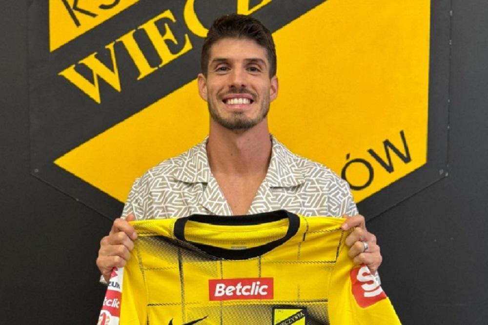 Lucas Piazon został piłkarzem Wieczystej Kraków! (fot. Wieczysta)