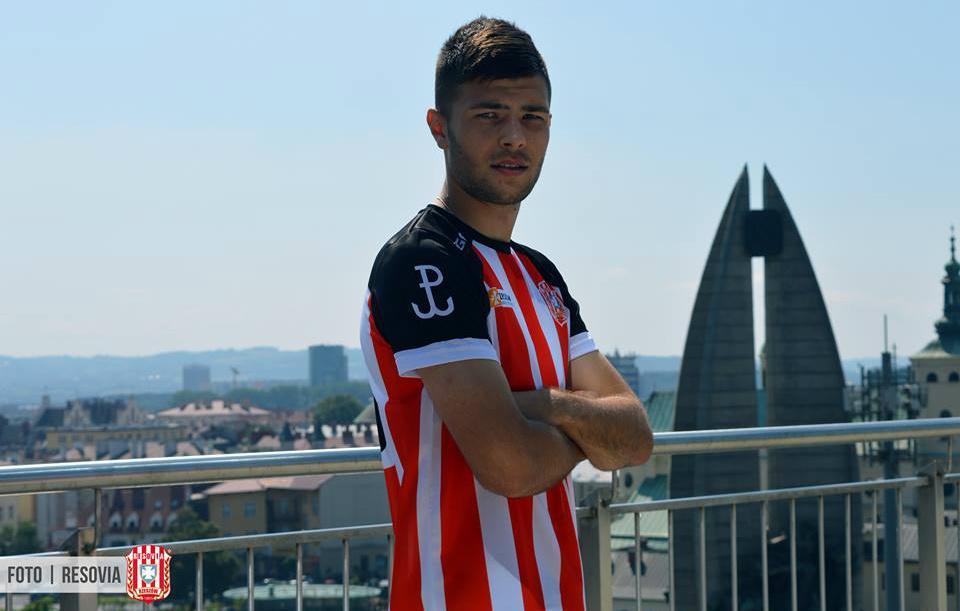 Łukasz Świst jest wychowankiem Resovii, a na wiosnę będzie grał w Głogovii Głogów Młp.(fot. cwks-resovia.pl)