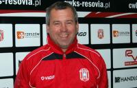 Trener Resovii Maciej Huzarski z licencją UEFA Pro