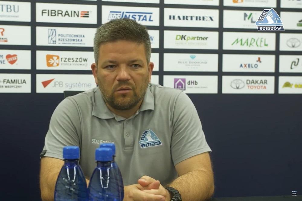 Na zdjęciu trener Stali Rzeszów Marcin Wołowiec.