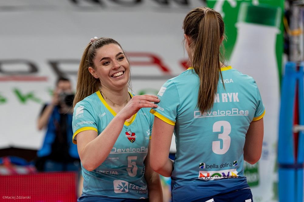 Marta Krajewska nie zagra w siatkówkę przez kilka najbliższych miesięcy. (fot. Developres SkyRes Rzeszów)