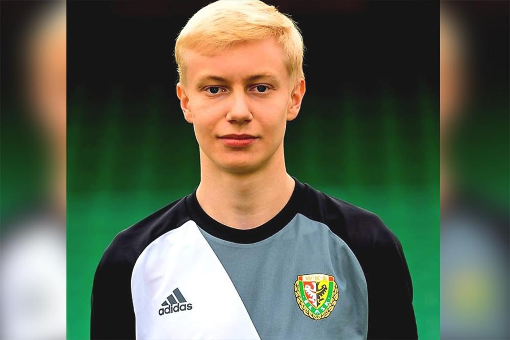 Mateusz Bulman przechodzi ze Śląska Wrocław do juniorów Stali Rzeszów (fot. Centrum Szkolenia Bramkarzy)