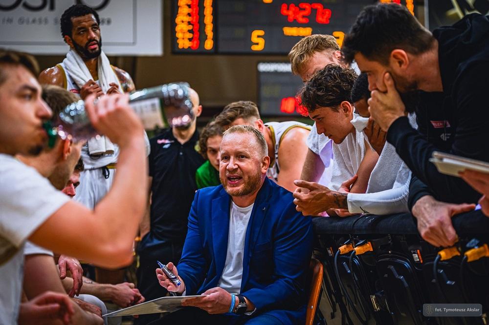 Miasto Szkła Krosno przegrało dwunasty mecz w sezonie 2025/26. (fot. 