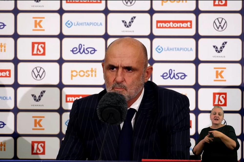 Michał Probierz nadal będzie selekcjonerem reprezentacji Polski! (fot. YouTube)