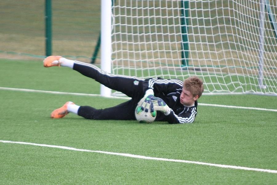 Na zdjęciu Mikołaj Brylewski jeszcze w barwach Legii. (fot.legia.net)