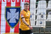 Na zdjęciu Mikołaj Szkielca, piłkarz Resovii (fot. facebook.com/cwksresoviapl)