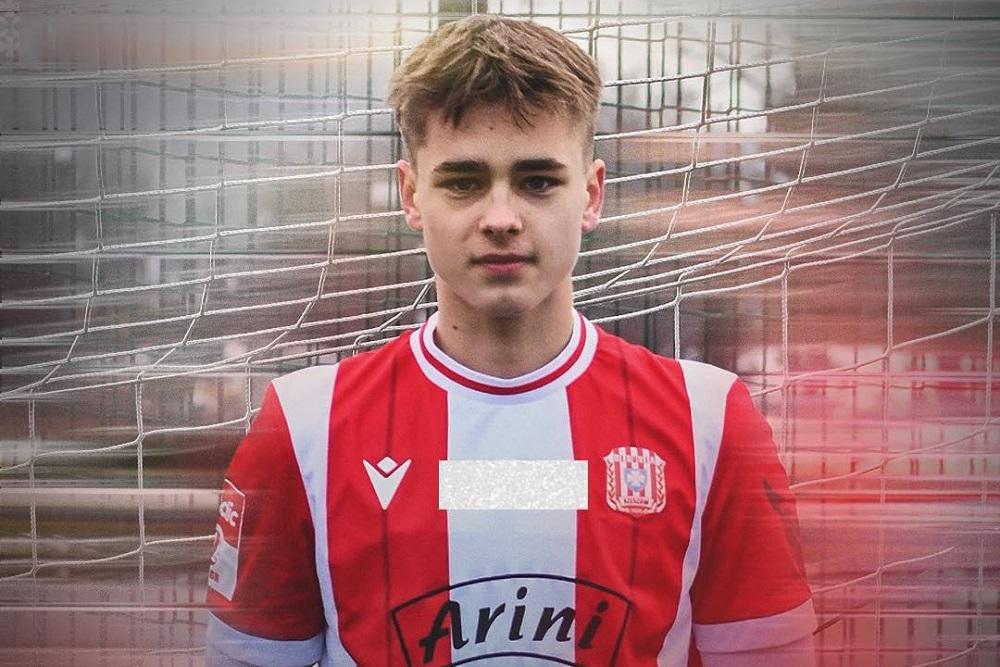 Miłosz Leśniak został piłkarzem Resovii! (fot. Resovia)