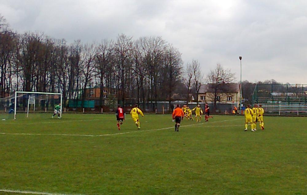 MKS Kańczuga wygrał z Roztoczem Narol 3-0.