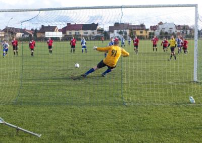 Klasa O Jarosław: MKS Kańczuga pokonał Błękitnych Grzęska