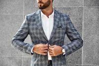 Dwie ikony męskiej mody – garnitury i poszetki