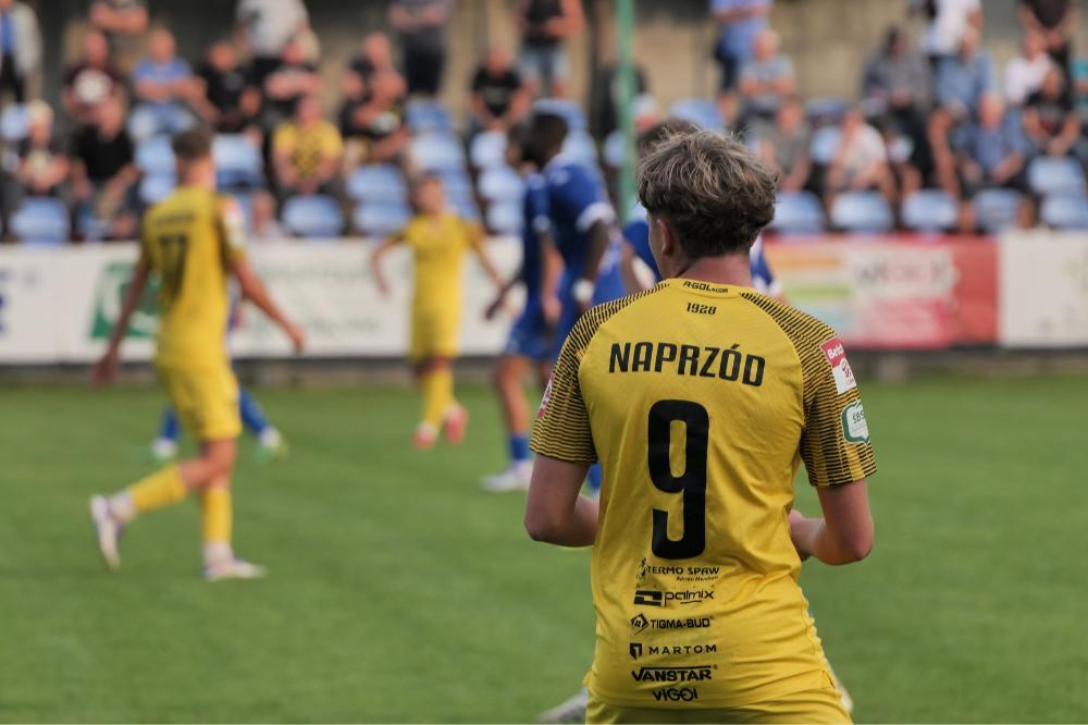 Naprzód Jędrzejów rozegra osiem meczów kontrolnych przed rundą wiosenną (fot. Naprzód Jędrzejów)