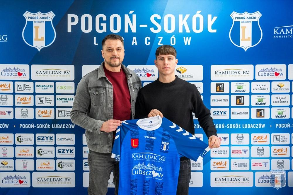 Oliwier Pawlik został nowym zawodnikiem Pogoni-Sokoła Lubaczów! (fot. Pogoń-Sokół Lubaczów)