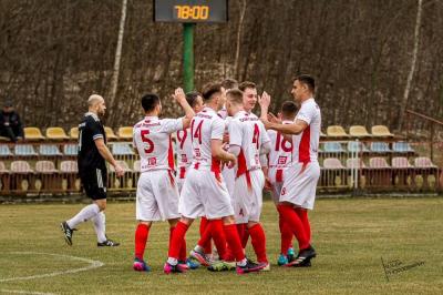 4 liga: Trudne mecze Orła i Piasta. Czy Polonia wygra w Kamieniu?