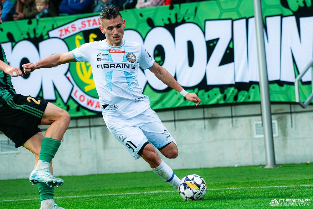 Paweł Oleksy opuszcza Stal Rzeszów i trafi do Pogoni-Sokoła Lubaczów. (fot. Stal Rzeszów)