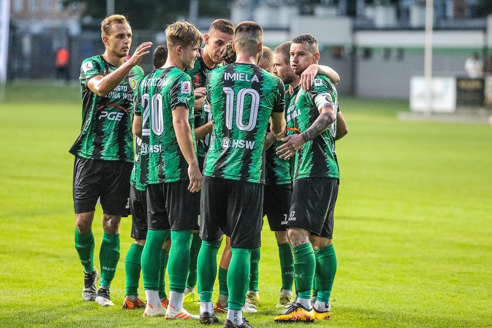 Stal Stalowa Wola rzutem na taśmę zremisowała z Kotwicą Kołobrzeg (fot. Radek Kuśmierz)