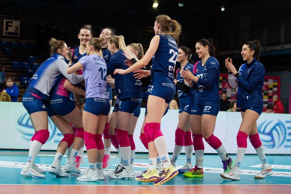 Rzeszowianki rzutem na taśmę zapewniły sobie awans do kolejnej rundy Ligi Mistrzyń. Fot. Monika Pliś.