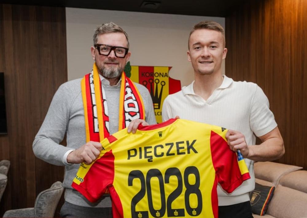 Marcel Pięczek na dłużej w Koronie Kielce (fot. Korona Kielce)