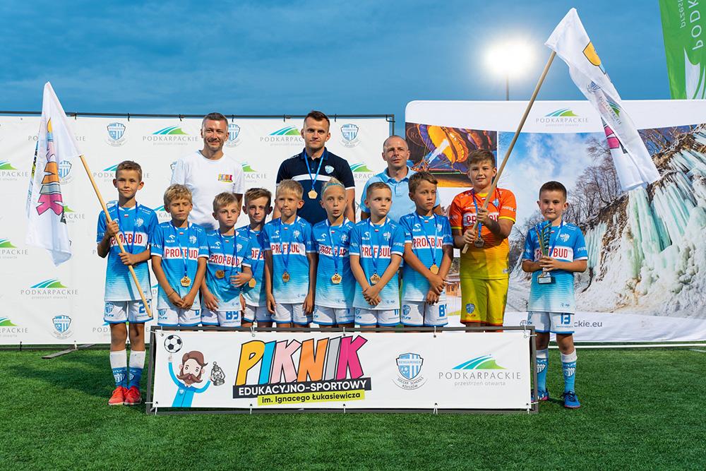 Poprzednia edycja Pikniku Edukacyjno-Sportowego im. Ignacego Łukasiewicza cieszyła się sporym zainteresowaniem (fot. facebook.com / Piknik edukacyjno-sportowy im. Ignacego Łukasiewicza)