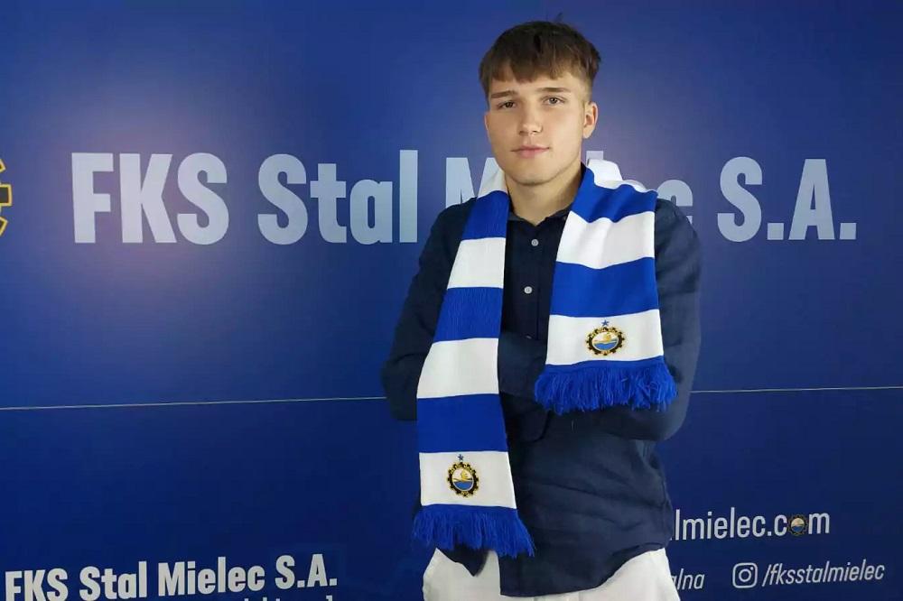 Piotr Kowalik nowym zawodnikiem FKS Stali Mielec! (fot. Stal Mielec)