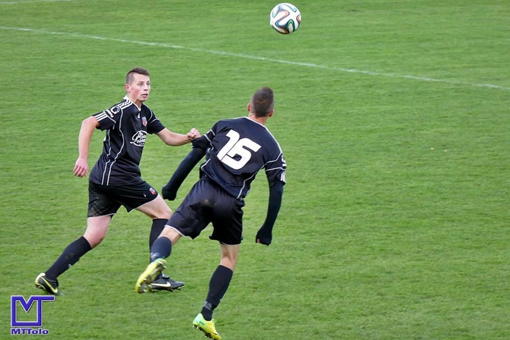 Gracze Piasta Tuczempy umocnili się w górnej części tabeli (fot. Mieczysław Turczyn)