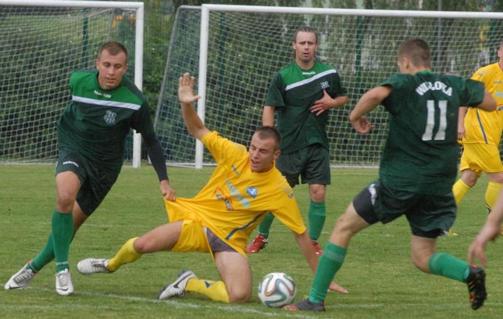 Marcin Juszkiewicz (z tyłu) walczył w wyższych klasach rozgrywkowych. 