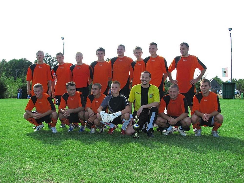 LKS Hucina z 2013 roku (fot.facebook.com/lks.hucina)