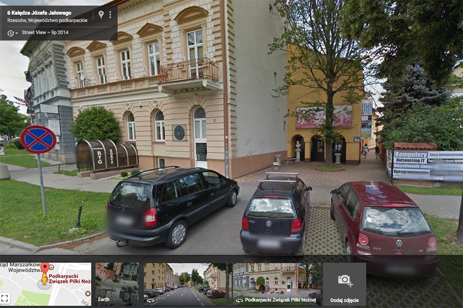 Obecna siedziba Podkarpackiego Związku Piłki Nożnej mieści się w budynku przy ul. Ks. Jałowego w Rzeszowie (fot. google.com/maps)