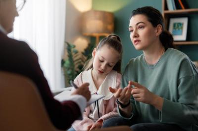  Praca w terenie zamiast za biurkiem. Jak przygotować się do roli terapeuty środowiskowego?