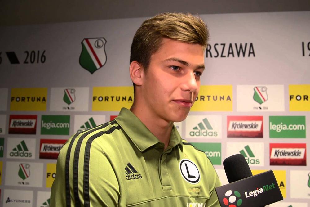 Na zdjęciu Radosław Majecki (fot. youtube.com / legia.net)