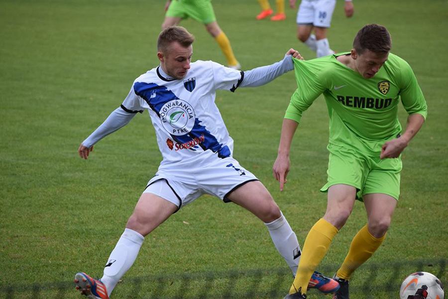 Rafał Kycko na zdjęciu z lewej (fot. Dominik Budzowski / Klub 100 JKS Jarosław)