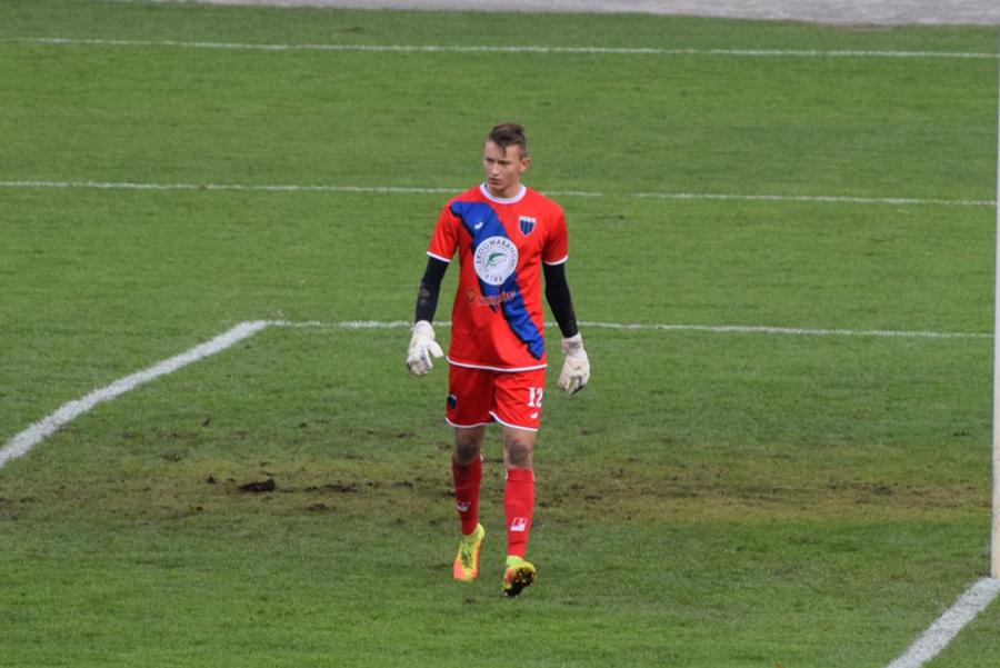 Rafał Strączek przenosi się z JKS-u Jarosław do Stali Mielec (fot. facebook.com/klub100jks)