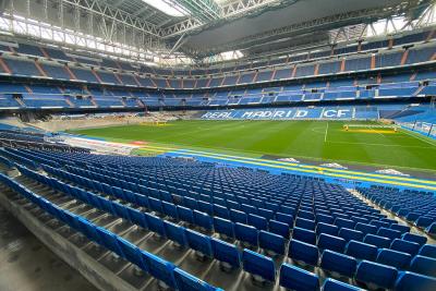 Na zdjęciu stadion Realu Madryt, w który obecnie występuje Kylian Mbappe / artykuł sponsorowany