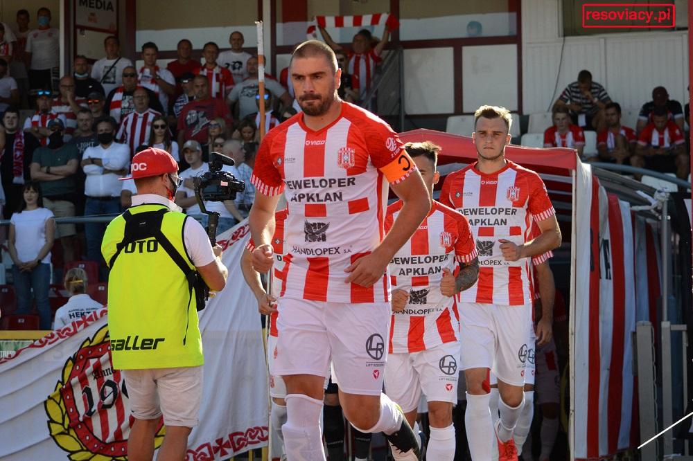 Apklan Resovia już w piątek rozpoczyna przygotowania do nowego sezonu w Fortuna 1 lidze. (fot. Resovia)