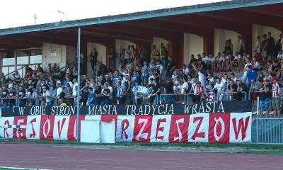 Resovia pokonała Spartakusa Daleszyce i umocniła się na prowadzeniu