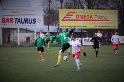 Lider na kolanach. Izolator Boguchwała rozgromił Rzemieślnik Pilzno 5-1