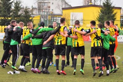 Klasa O Stalowa Wola: Rezerwy Siarki Tarnobrzeg przezimują na pierwszym miejscu [Podsumowanie 17. kolejki]